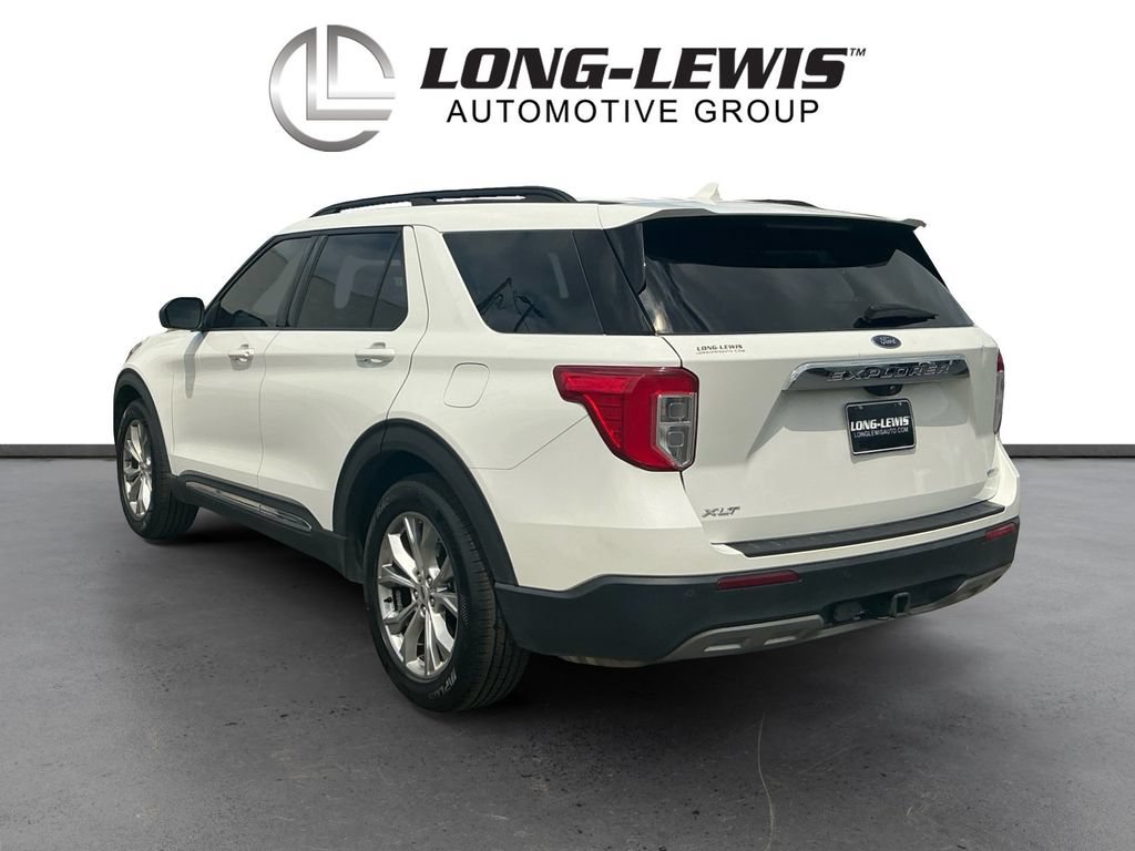 Certified 2020 Ford Explorer XLT w/ Equipment Group 202A RWD image 4