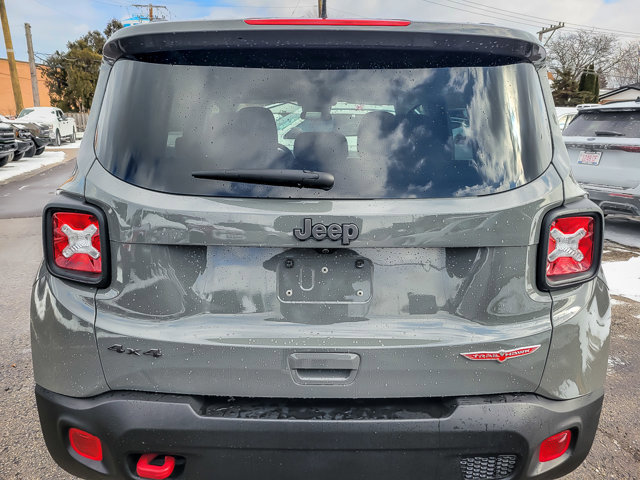 Used 2020 Jeep Renegade Trailhawk w/ UConnect 8.4 Nav Group image 4
