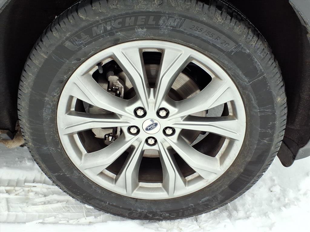 Certified 2020 Ford Explorer XLT w/ Equipment Group 202A image 21