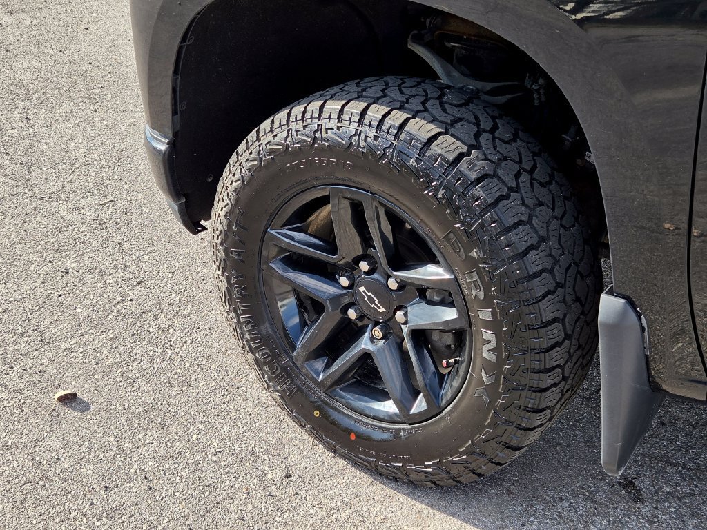Used 2021 Chevrolet Silverado 1500 Custom Trail Boss w/ Safety Confidence Package AWD/4WD image 34