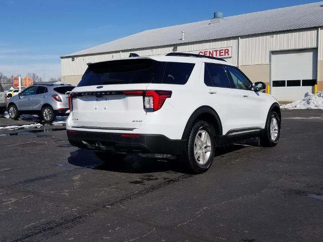 Certified 2025 Ford Explorer Active image 5