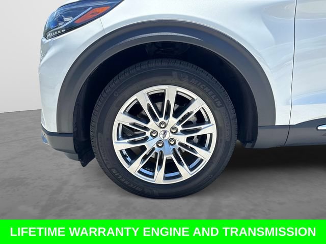 Certified 2026 Ford Explorer Platinum RWD image 11