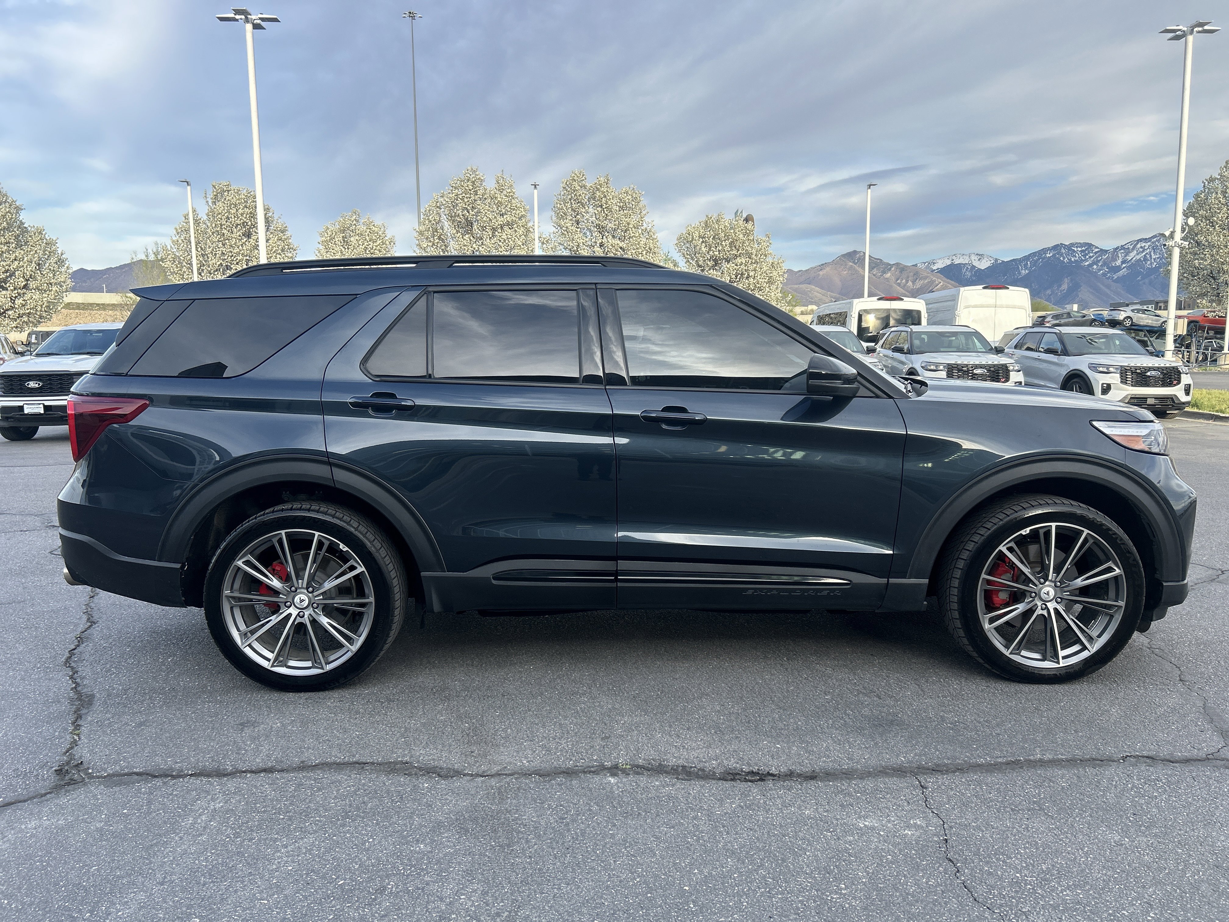 Certified 2023 Ford Explorer ST w/ Equipment Group 401A image 7