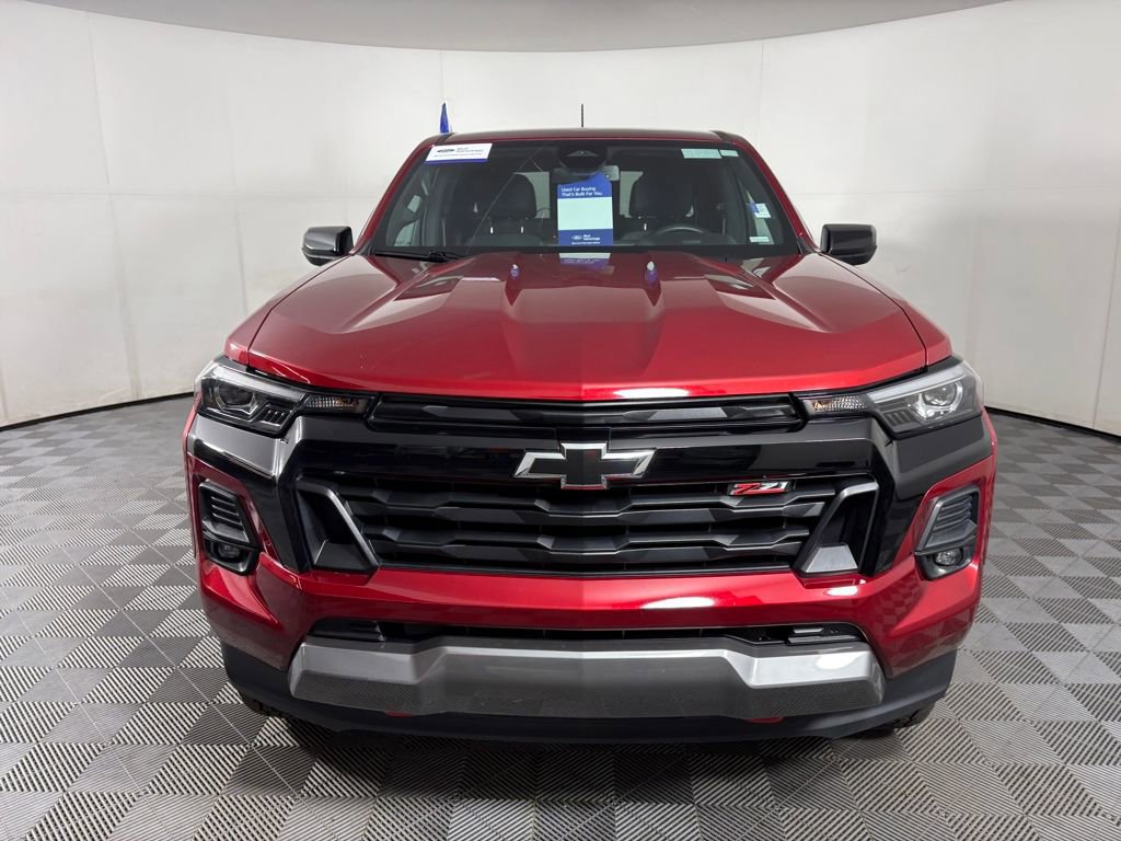 Used 2023 Chevrolet Colorado Z71 w/ Z71 Convenience Package 2 image 8