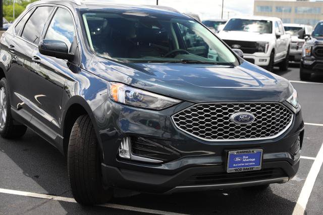 Certified 2024 Ford Edge SEL w/ Convenience Package AWD/4WD image 4