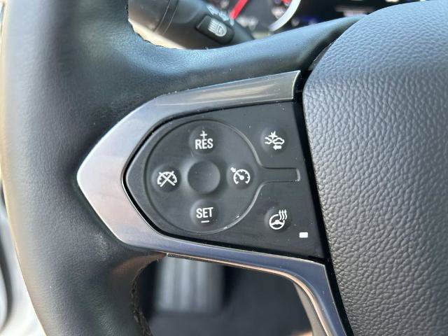 Used 2023 Chevrolet Traverse Premier AWD/4WD image 31