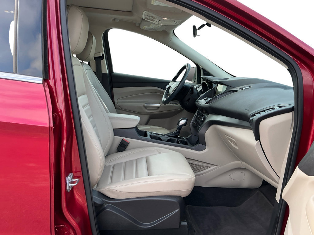 Certified 2019 Ford Escape SEL FWD image 22