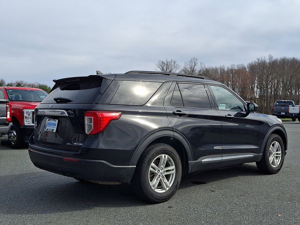 Certified 2022 Ford Explorer XLT AWD/4WD image 6