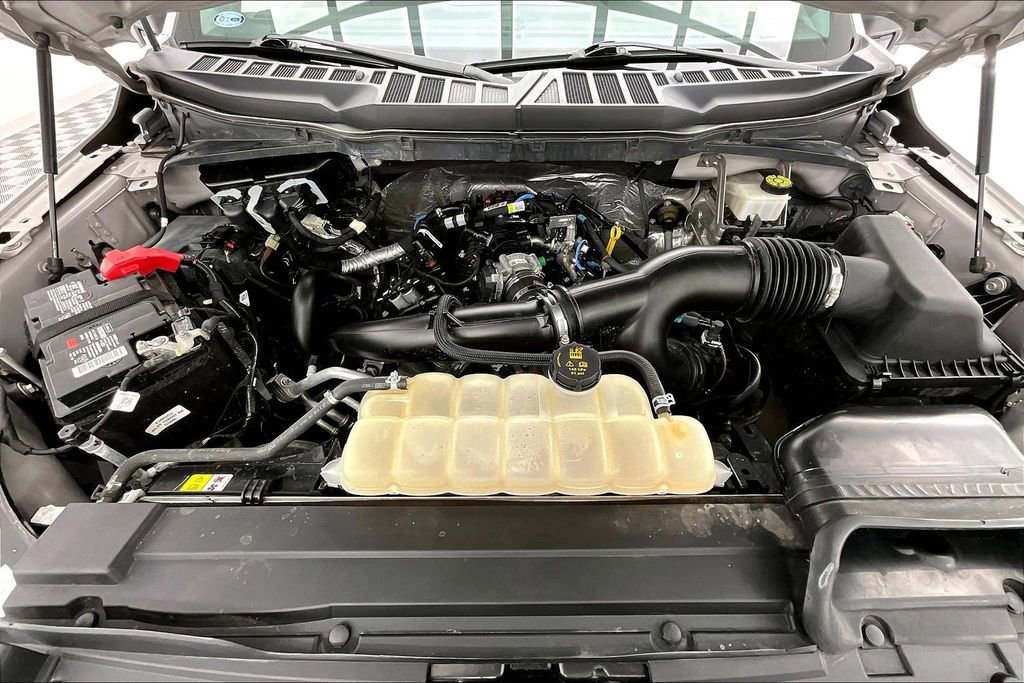 Certified 2021 Ford F150 XLT w/ Equipment Group 302A High image 12