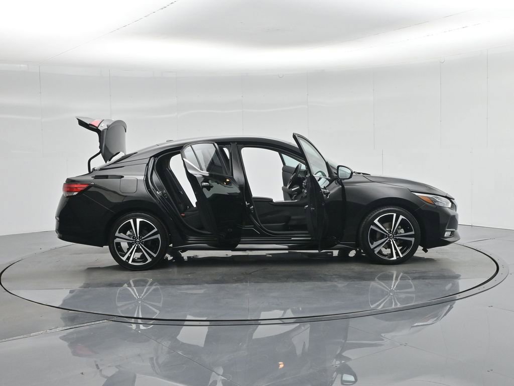 Used 2021 Nissan Sentra SR image 5