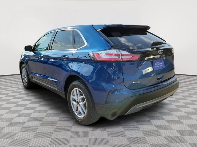 Certified 2024 Ford Edge SEL w/ Convenience Package AWD/4WD image 3