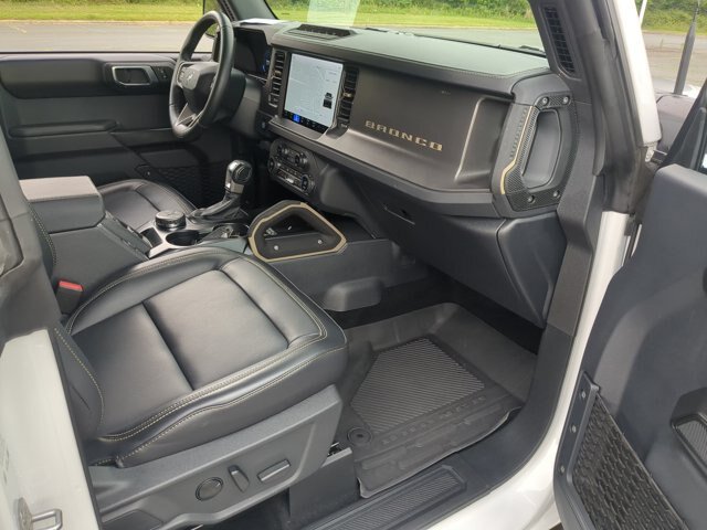 Certified 2025 Ford Bronco Badlands AWD/4WD image 37