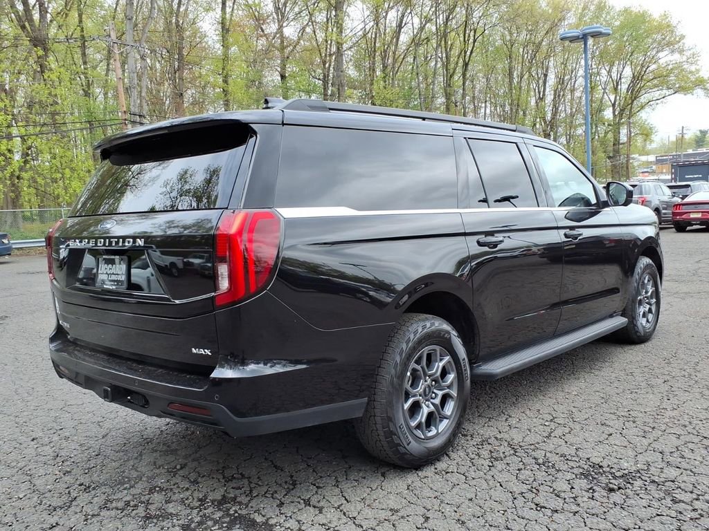 Certified 2025 Ford Expedition Max Active AWD/4WD image 6