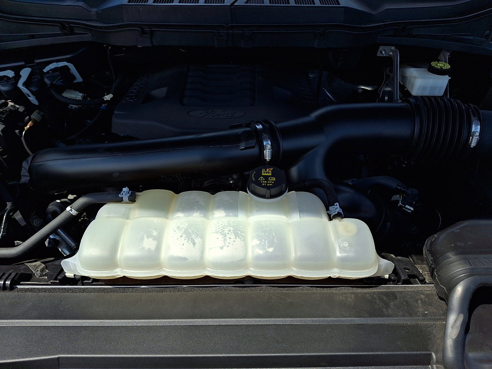 Certified 2023 Ford F150 Lariat w/ Equipment Group 502A High image 29