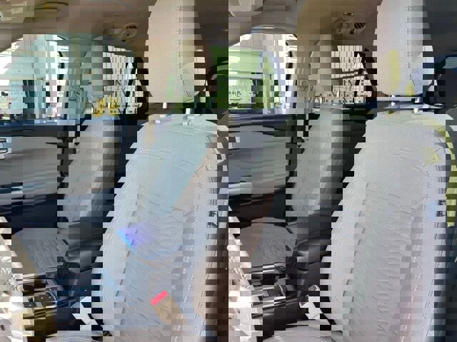 Certified 2021 Ford Explorer XLT image 8