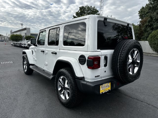 Used 2020 Jeep Wrangler Unlimited Sahara w/ Dual Top Group AWD/4WD image 7