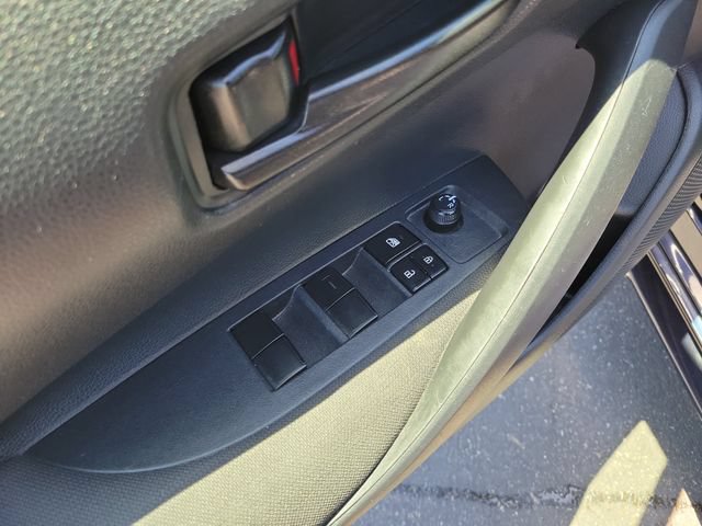 Used 2024 Toyota Corolla LE FWD image 12
