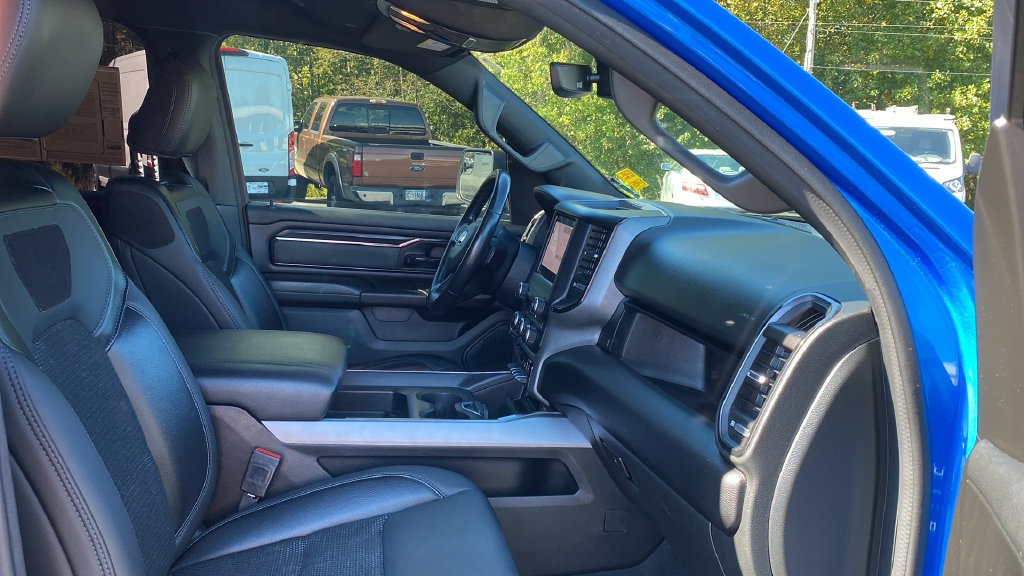 Used 2023 RAM 1500 Big Horn AWD/4WD image 12
