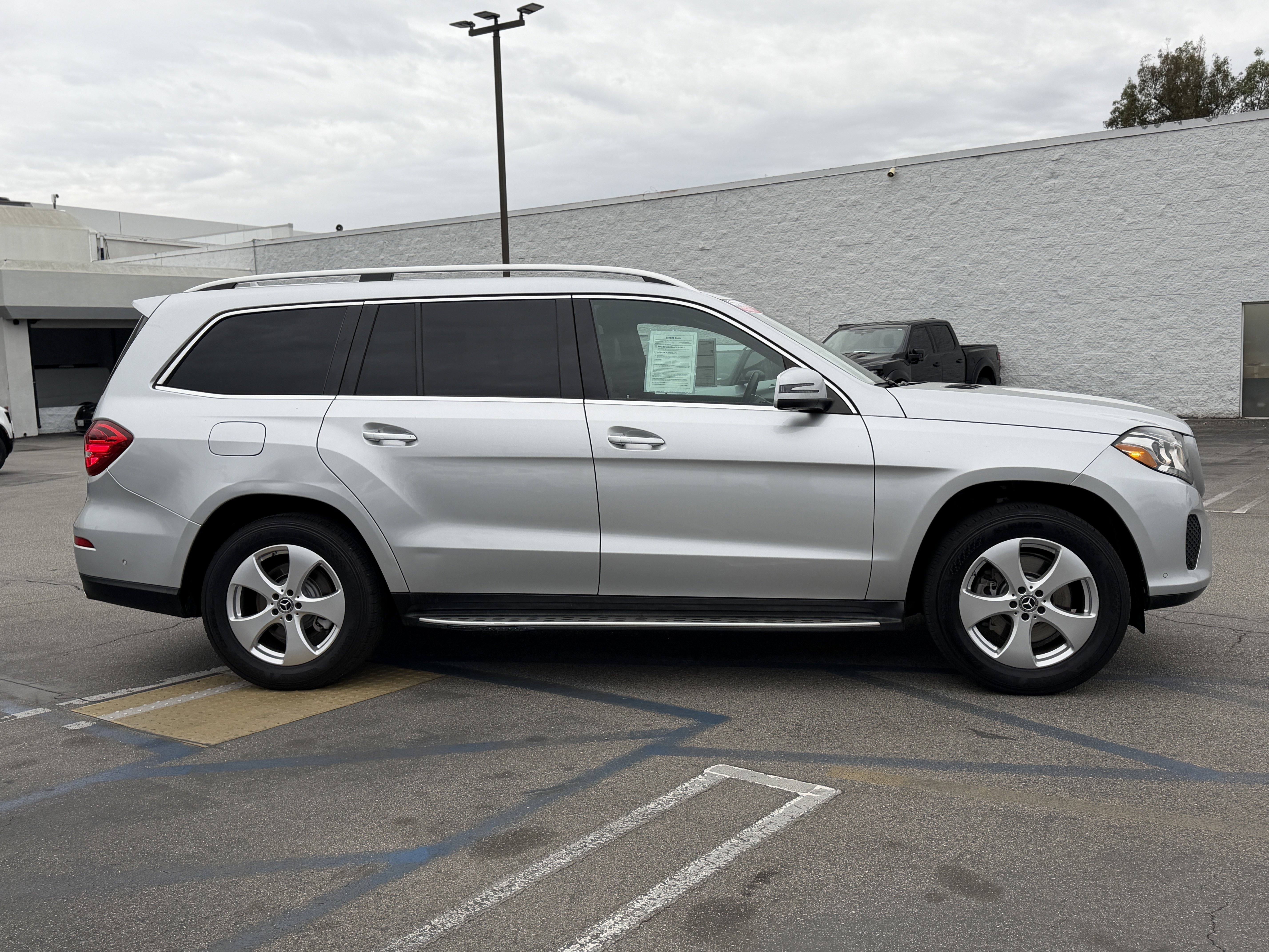 Used 2019 Mercedes-Benz GLS 450 4MATIC image 6