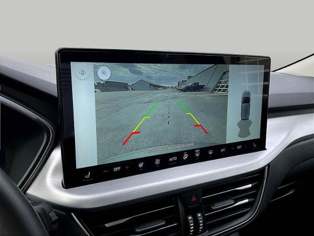 Certified 2025 Ford Escape Platinum AWD/4WD image 16