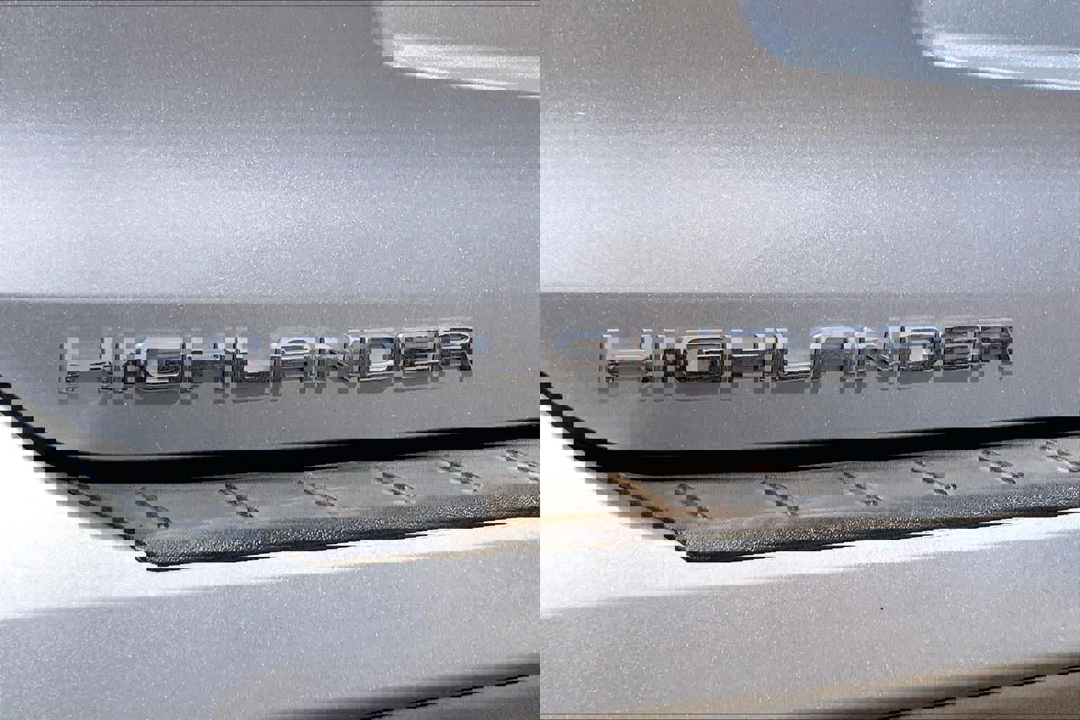 Used 2022 Toyota Highlander XLE image 31