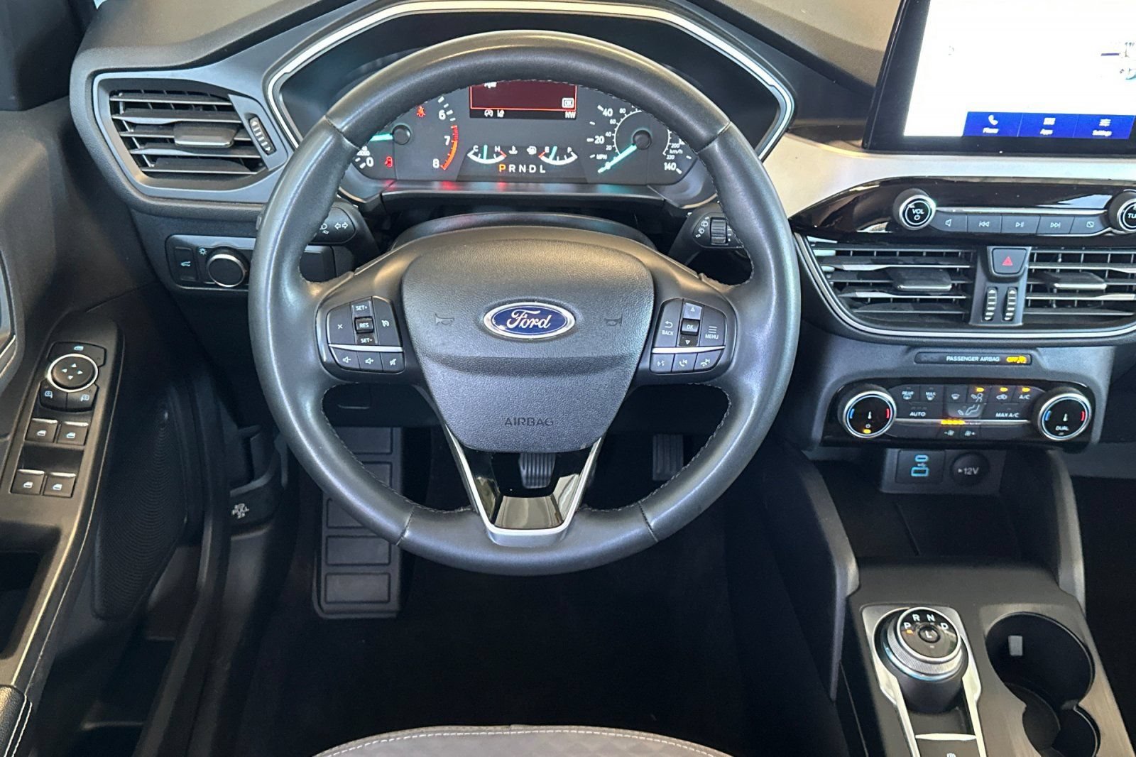Certified 2022 Ford Escape SE w/ Convenience Package FWD image 17