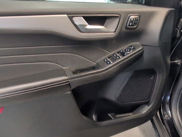 Certified 2023 Ford Escape Platinum image 15