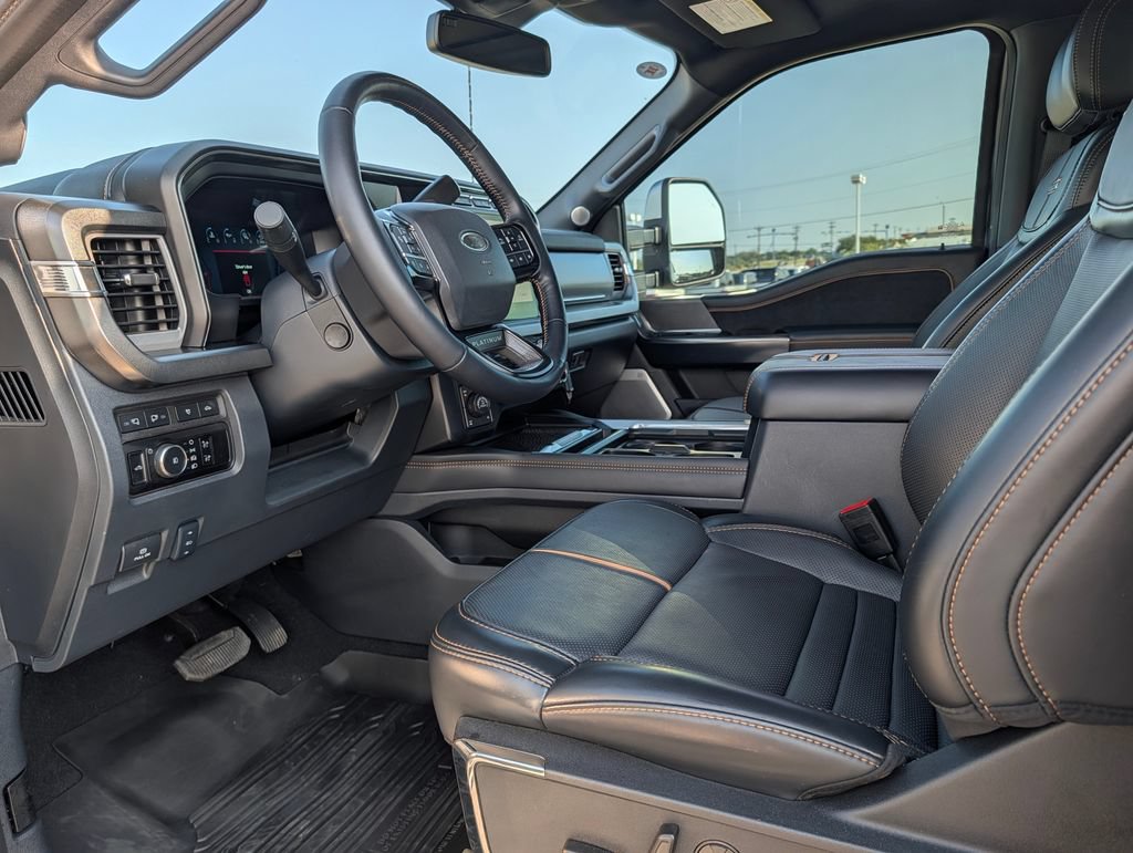 Certified 2024 Ford F250 Platinum w/ Tremor Off-Road Package AWD/4WD image 22