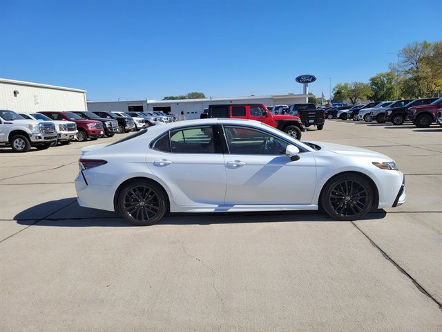 Used 2023 Toyota Camry XSE w/ Navigation Package FWD image 7