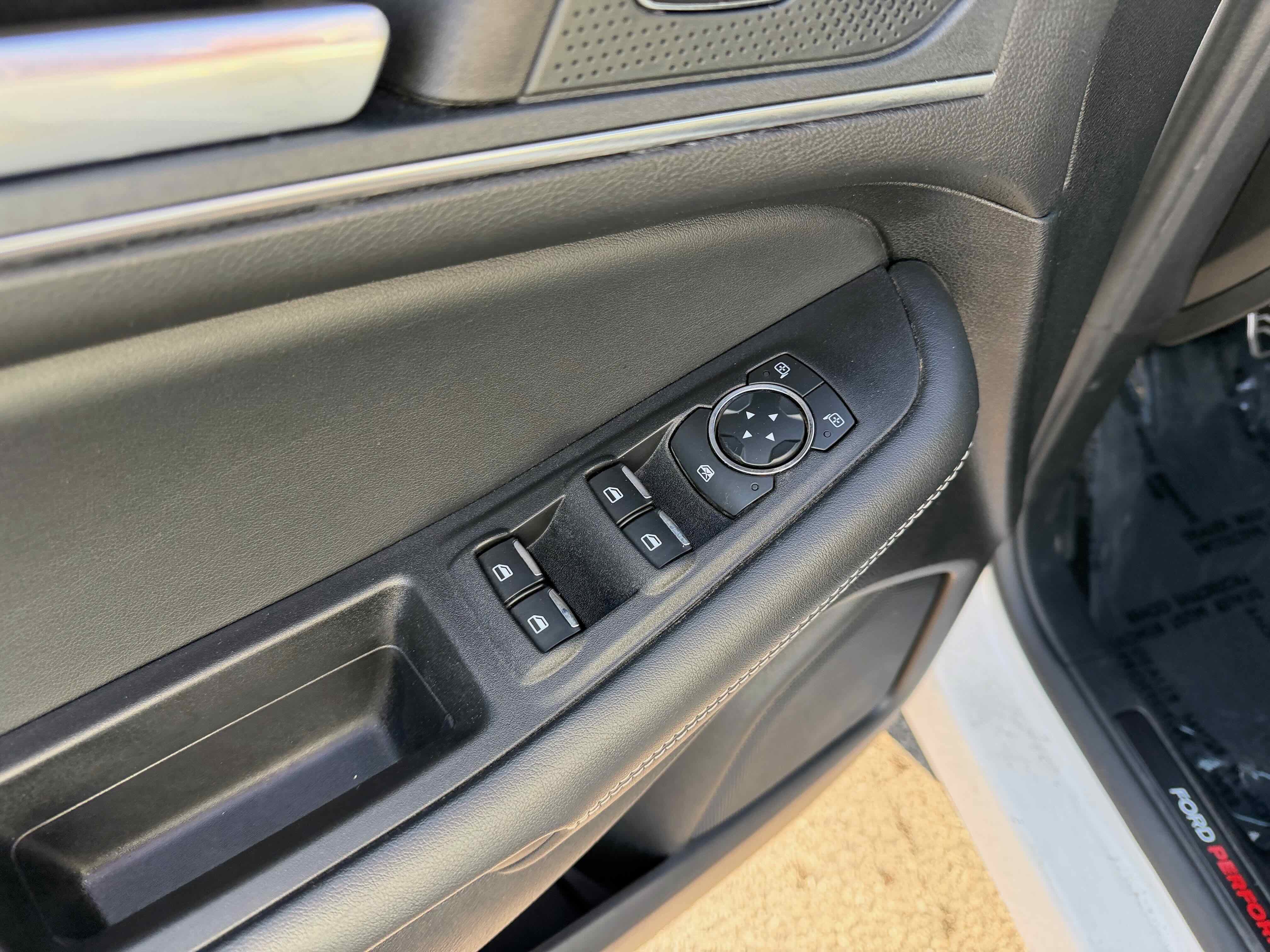 Certified 2024 Ford Edge ST w/ Equipment Group 401A image 17