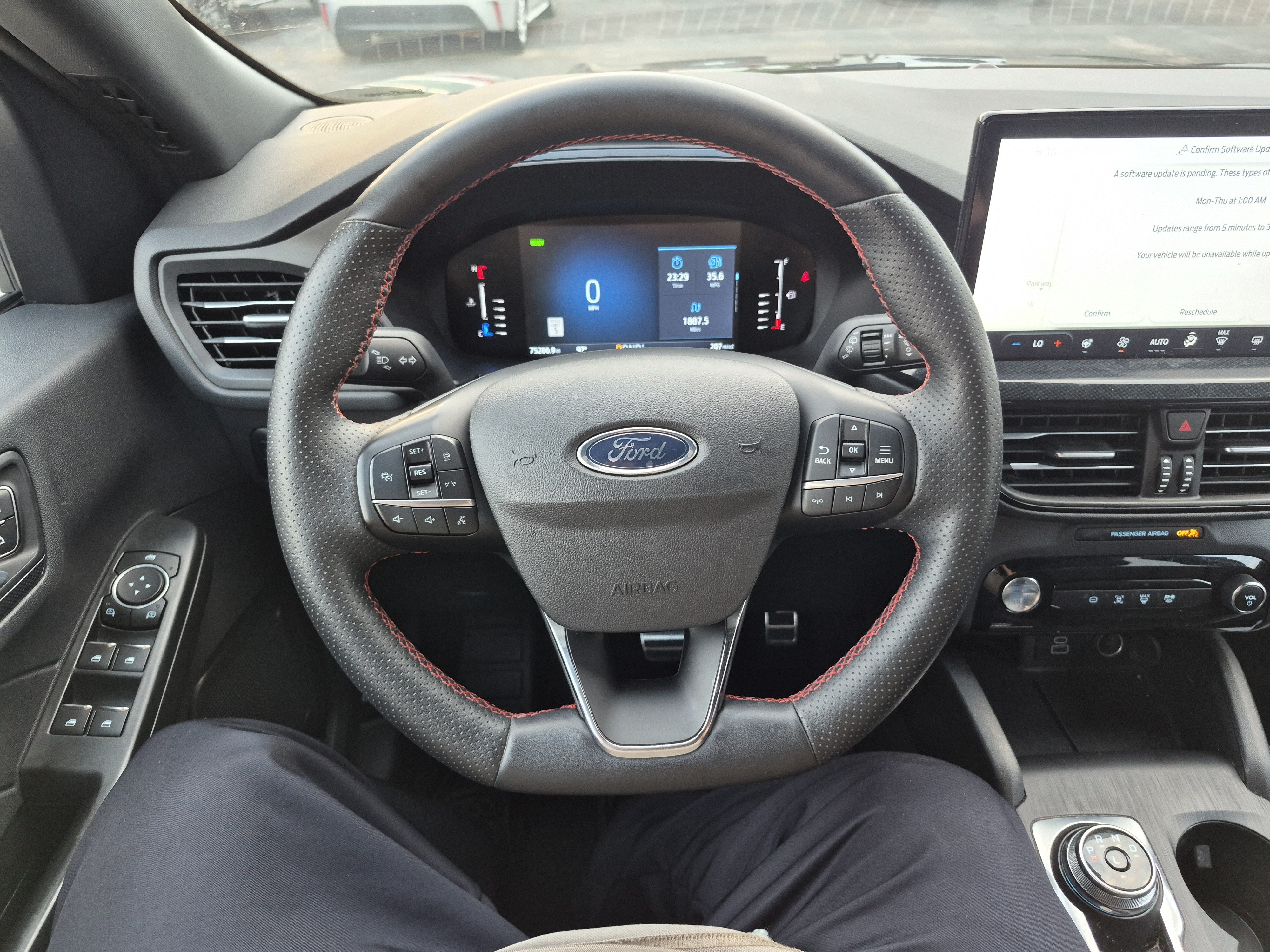Certified 2024 Ford Escape ST-Line Select w/ Tech Pack #1 AWD/4WD image 28