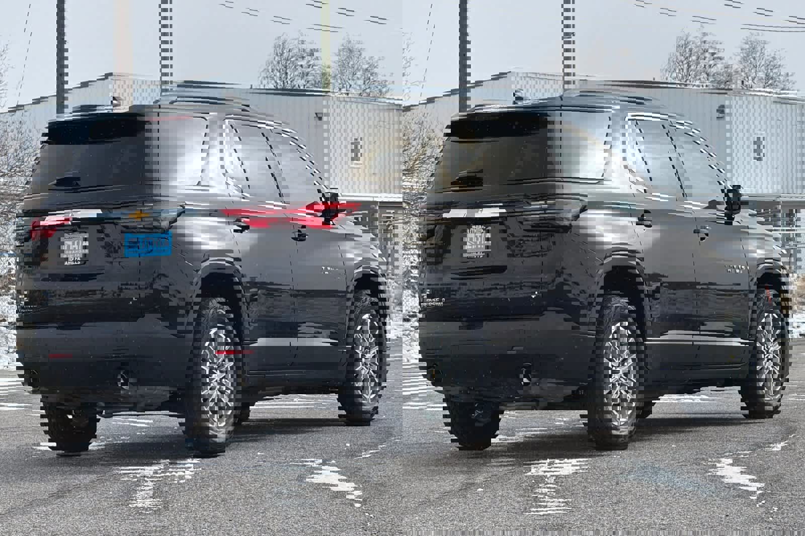 Used 2022 Chevrolet Traverse LT image 5