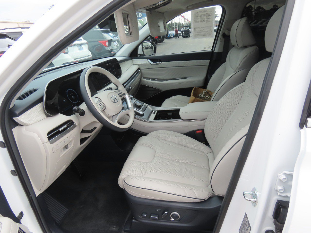 Used 2025 Hyundai Palisade Calligraphy FWD image 27
