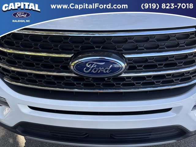 Certified 2022 Ford Explorer XLT w/ Equipment Group 202A image 10