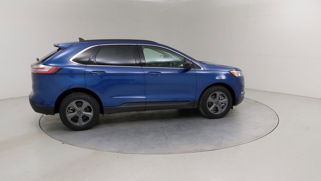 Certified 2022 Ford Edge SEL w/ Sport Appearance Package AWD/4WD image 12