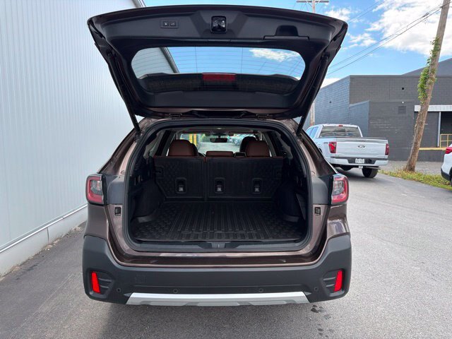 Used 2020 Subaru Outback Touring AWD/4WD image 19