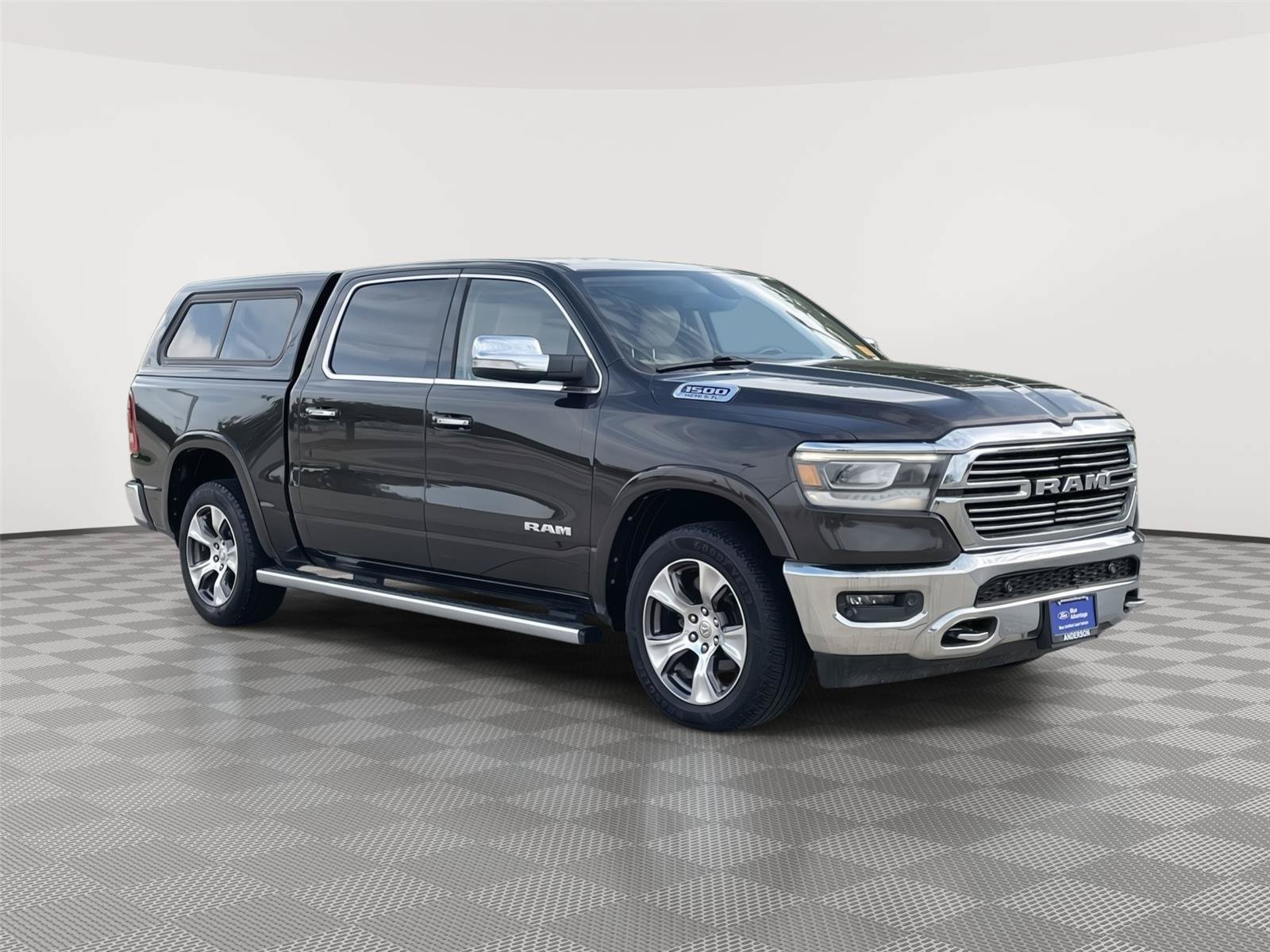 Used 2019 RAM 1500 Laramie AWD/4WD image 5