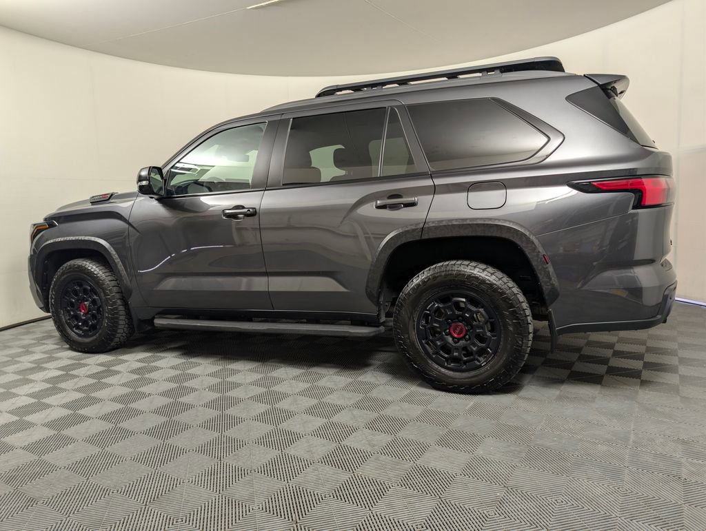 Used 2025 Toyota Sequoia TRD Pro AWD/4WD image 2