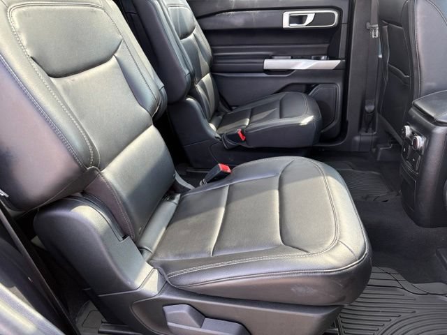 Certified 2022 Ford Explorer XLT w/ Equipment Group 202A AWD/4WD image 22