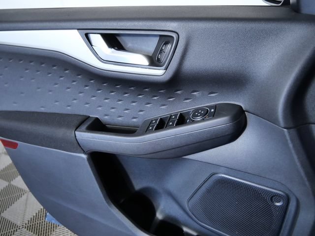 Certified 2020 Ford Escape SE AWD/4WD image 27