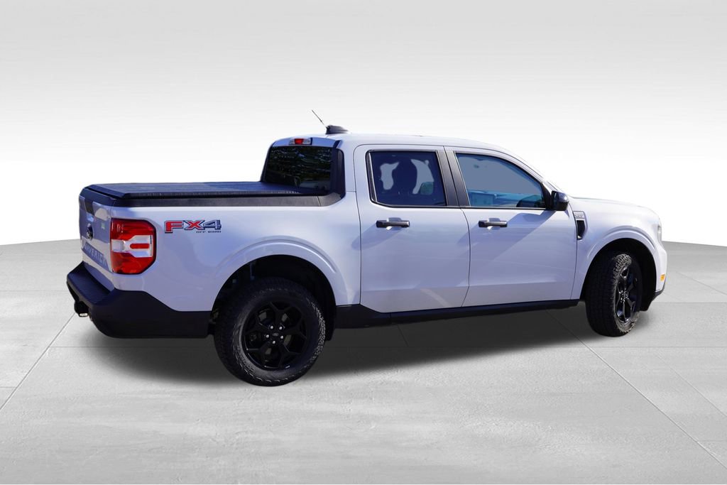 Certified 2025 Ford Maverick XLT w/ XLT Luxury Package AWD/4WD image 4
