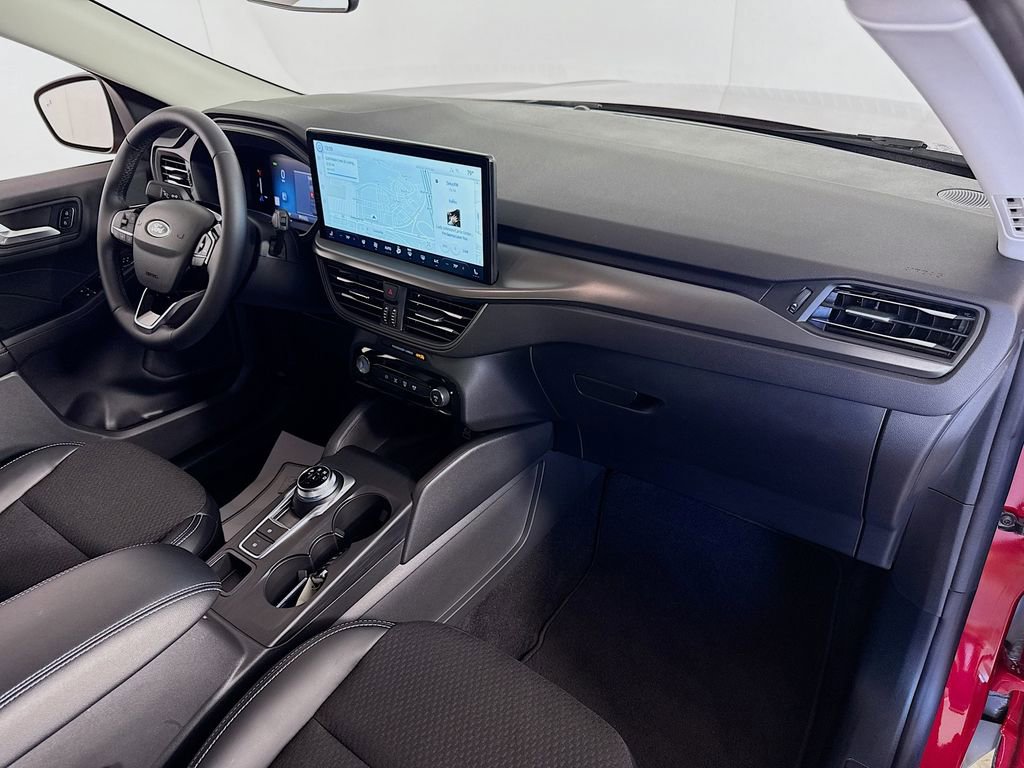 Certified 2026 Ford Escape SE FWD image 29