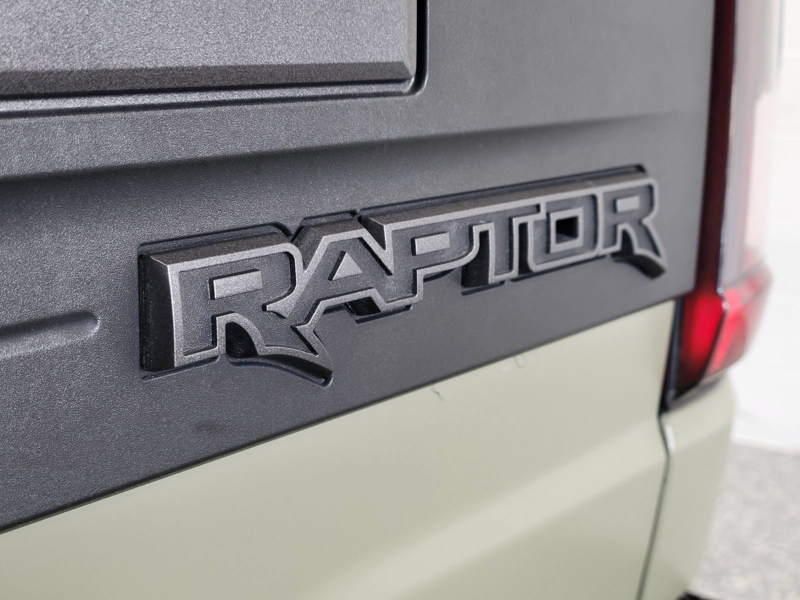 Certified 2023 Ford F150 Raptor AWD/4WD image 33