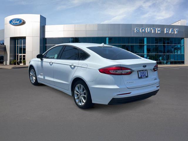 Certified 2019 Ford Fusion SE FWD image 3