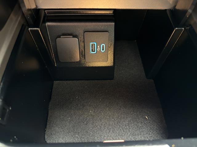 Certified 2021 Ford Explorer ST w/ Equipment Group 401A image 31