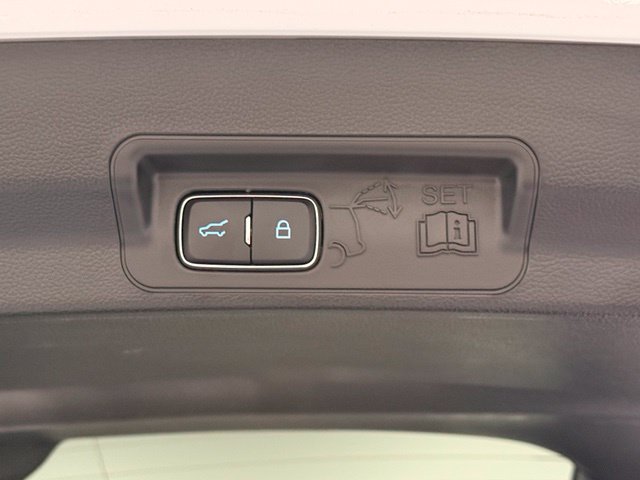 Certified 2022 Ford Explorer 4WD image 30