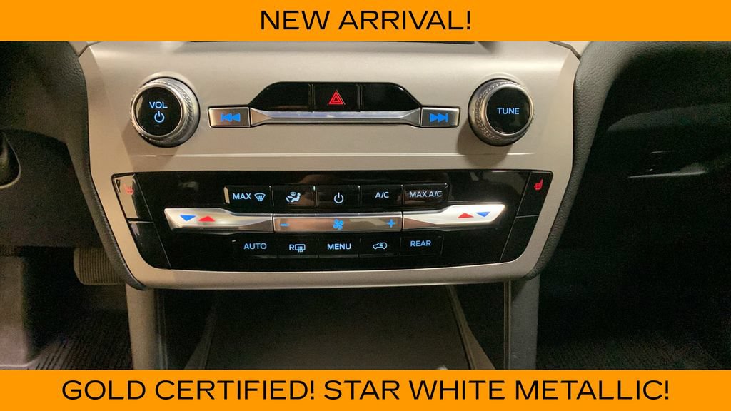 Certified 2023 Ford Explorer XLT AWD/4WD image 38
