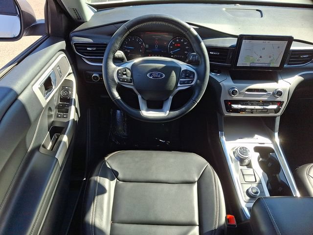Certified 2022 Ford Explorer XLT w/ Equipment Group 202A AWD/4WD image 15