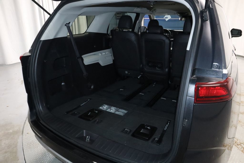 Used 2024 Kia Carnival LX image 20