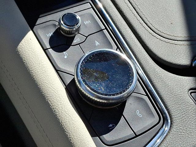 Used 2021 Cadillac XT5 Premium Luxury image 26